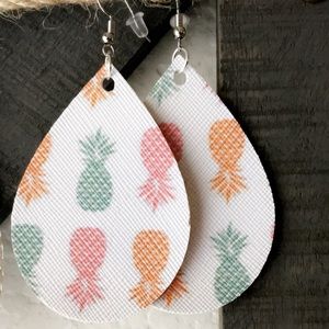 Faux leather teardrop earrings with pineapples!